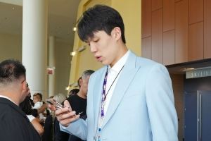 曾表示希望外界认可🤣选中后觉得自己棒不棒？杨瀚森：有点牛了